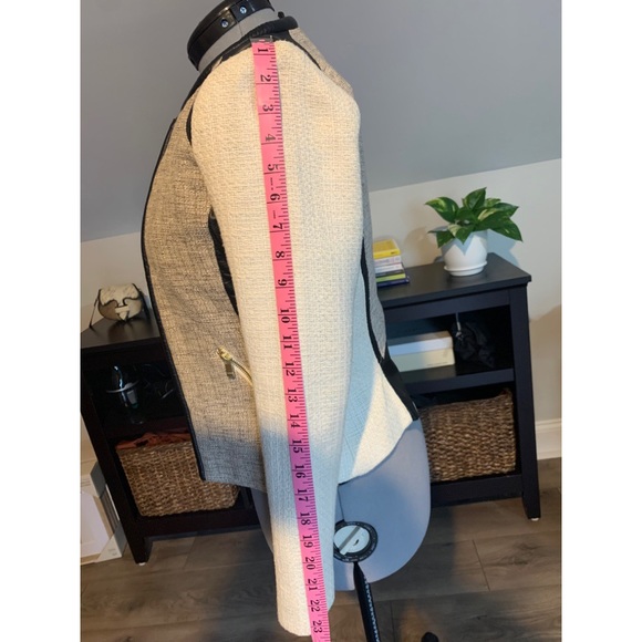 COPY - Blazer - Picture 4 of 6